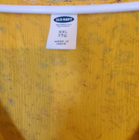 (1424) Old Navy Woman's Short Sleeve Blouse,  Size: XXL Color: Yellow - Picture 6 of 11
